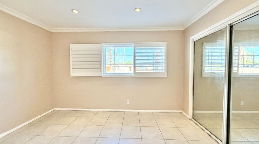 445 N Farrell Dr - Palm Springs - California - 4 bed, 2 bath rental property