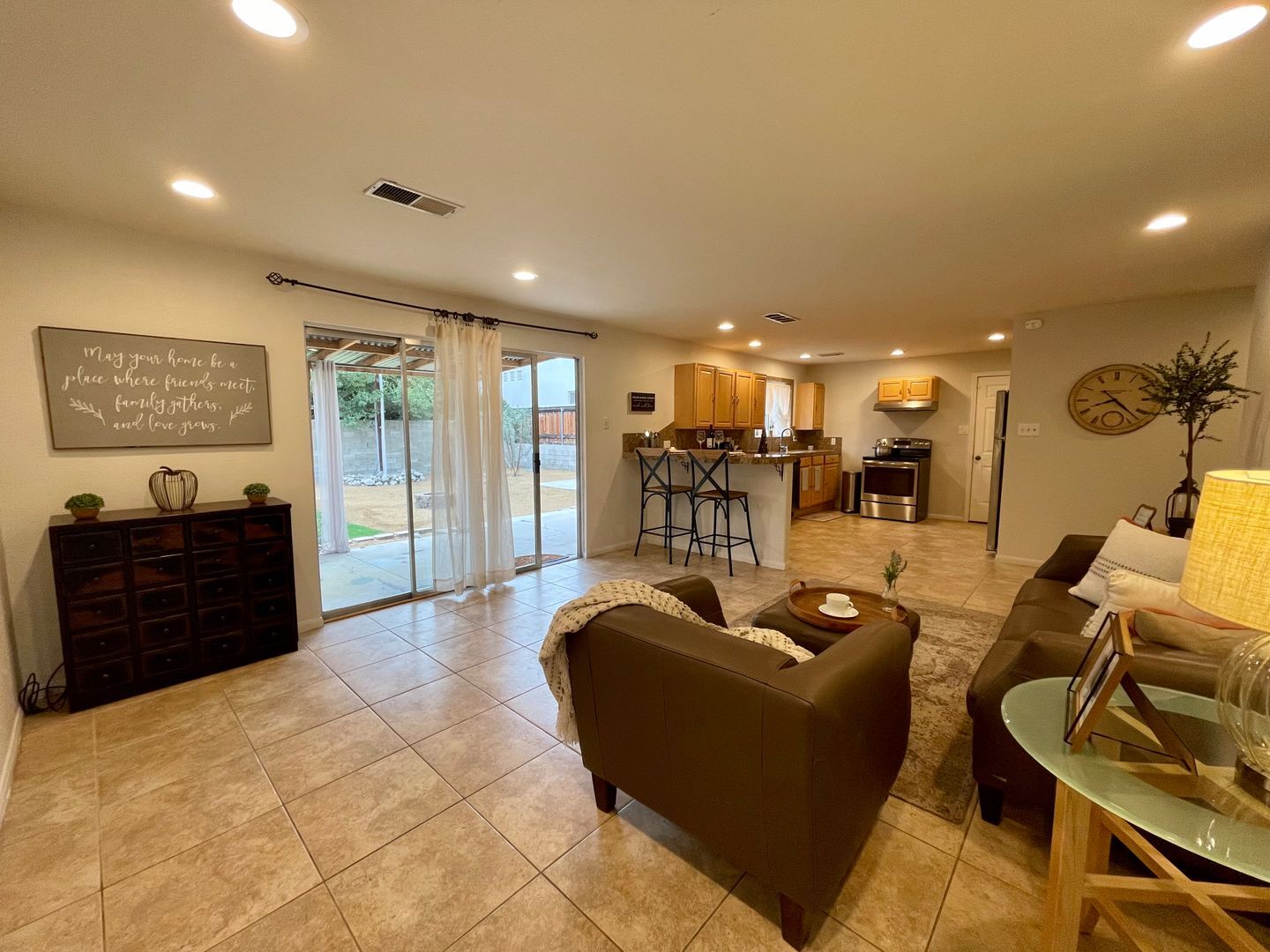 54074 Avenida Villa - La Quinta - California - 2 bed, 1 bath rental property