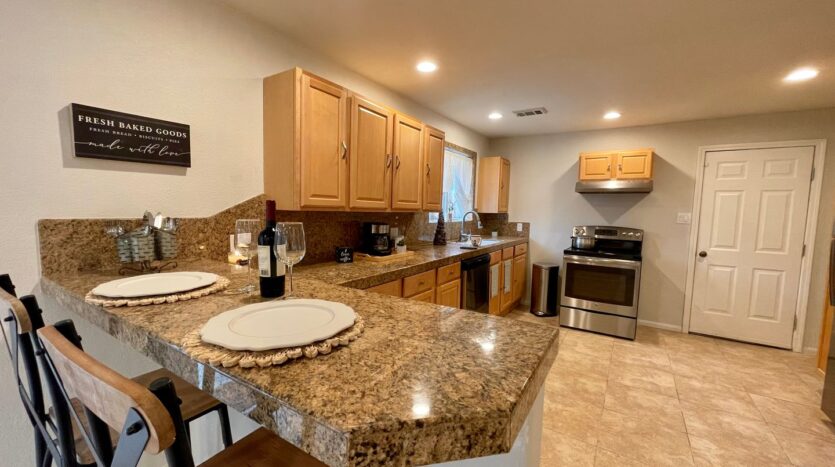 54074 Avenida Villa - La Quinta - California - 2 bed, 1 bath rental property