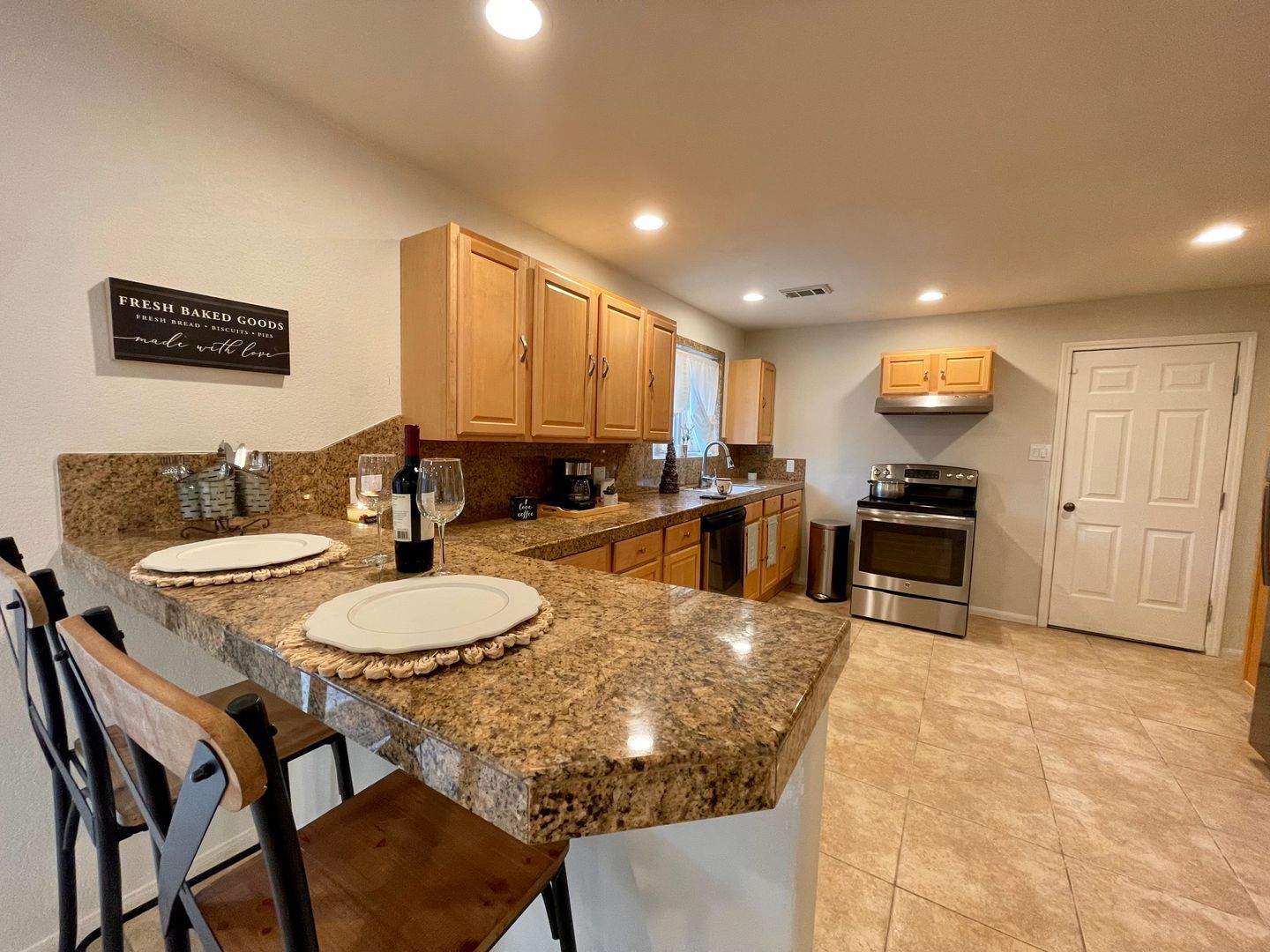54074 Avenida Villa - La Quinta - California - 2 bed, 1 bath rental property