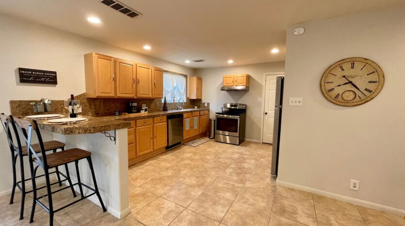 54074 Avenida Villa - La Quinta - California - 2 bed, 1 bath rental property