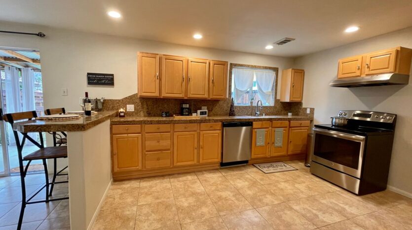 54074 Avenida Villa - La Quinta - California - 2 bed, 1 bath rental property