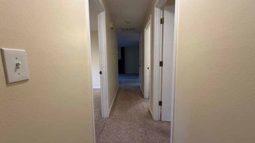 623 NE 172nd Ave. - Portland - Oregon - 3 bed, 1 bath rental property