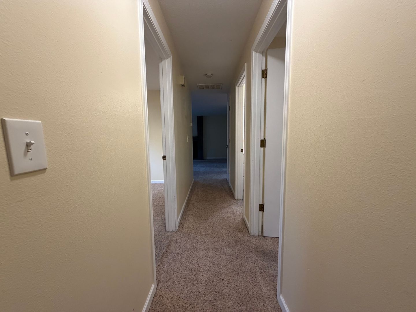 623 NE 172nd Ave. - Portland - Oregon - 3 bed, 1 bath rental property