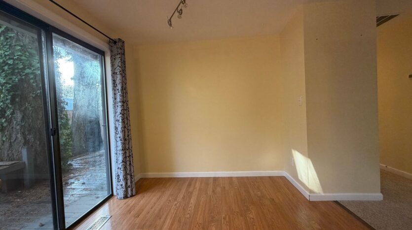 623 NE 172nd Ave. - Portland - Oregon - 3 bed, 1 bath rental property