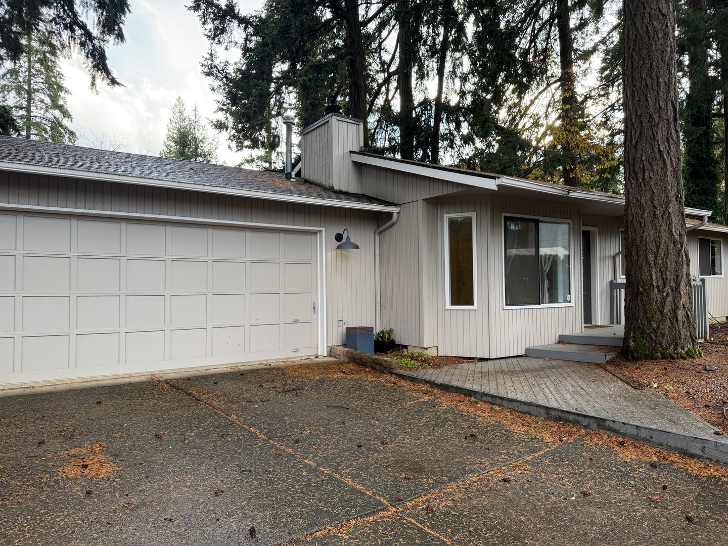 623 NE 172nd Ave. - Portland - Oregon - 3 bed, 1 bath rental property