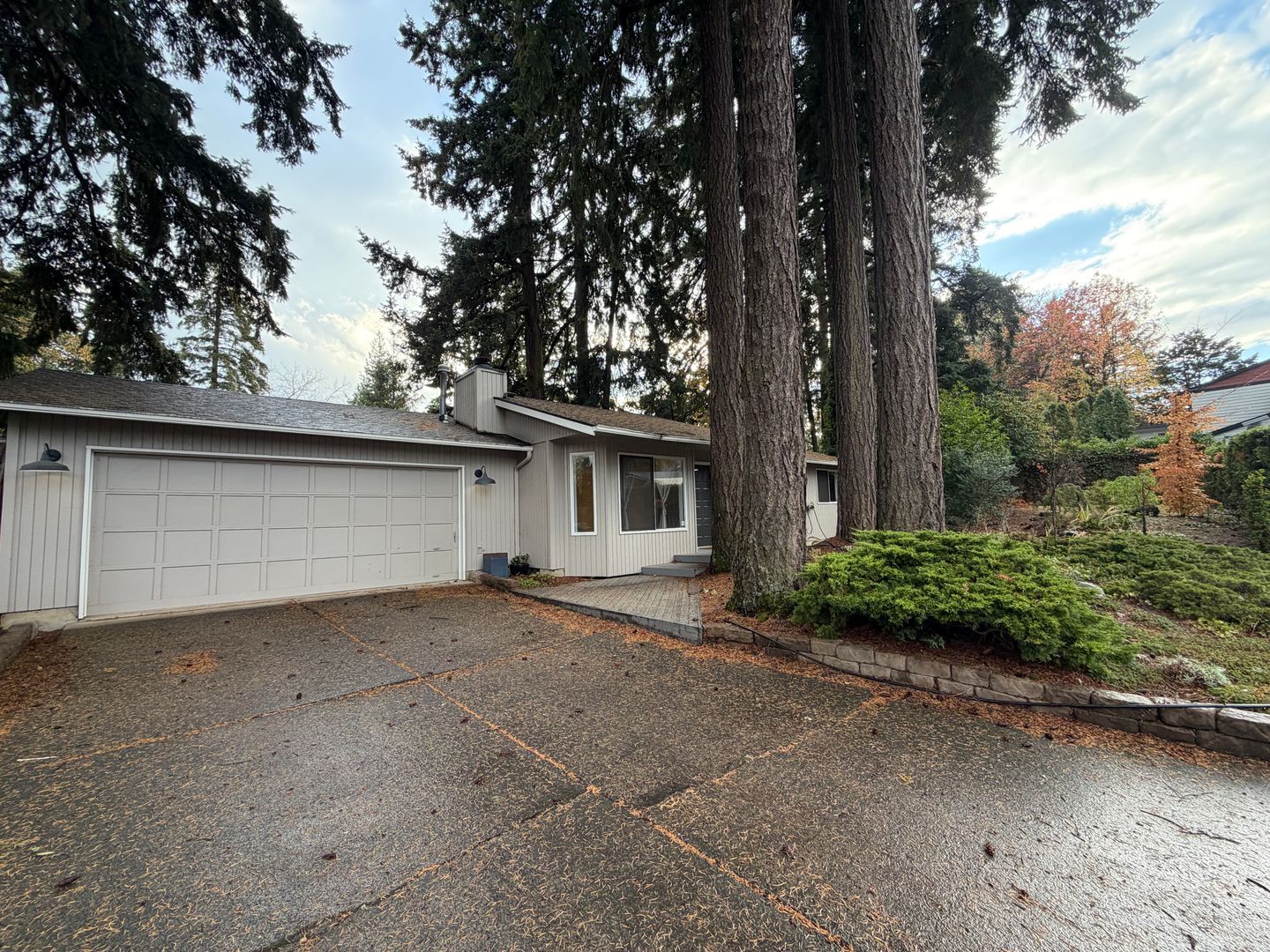 623 NE 172nd Ave. - Portland - Oregon - 3 bed, 1 bath rental property