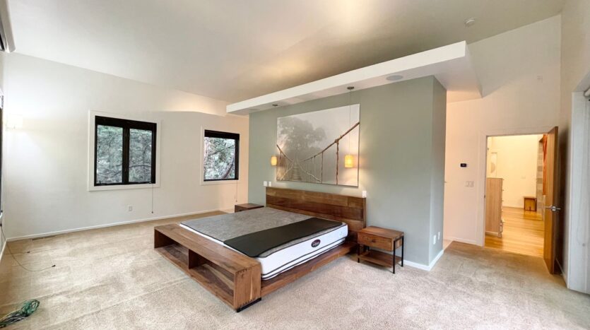 630 NW Silver Buckle Rd - Bend - Oregon - 4 bed, 3.5 bath rental property