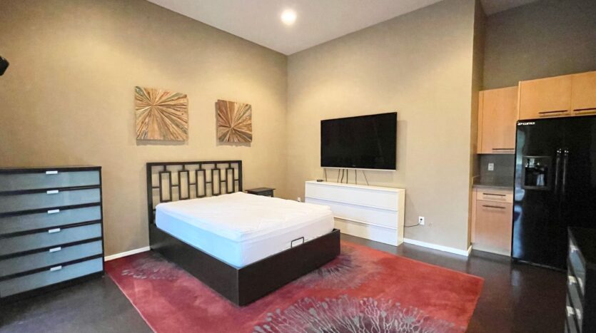 630 NW Silver Buckle Rd - Bend - Oregon - 4 bed, 3.5 bath rental property