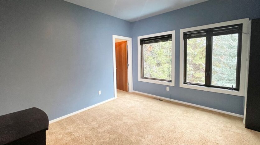 630 NW Silver Buckle Rd - Bend - Oregon - 4 bed, 3.5 bath rental property