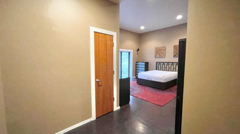 630 NW Silver Buckle Rd - Bend - Oregon - 4 bed, 3.5 bath rental property
