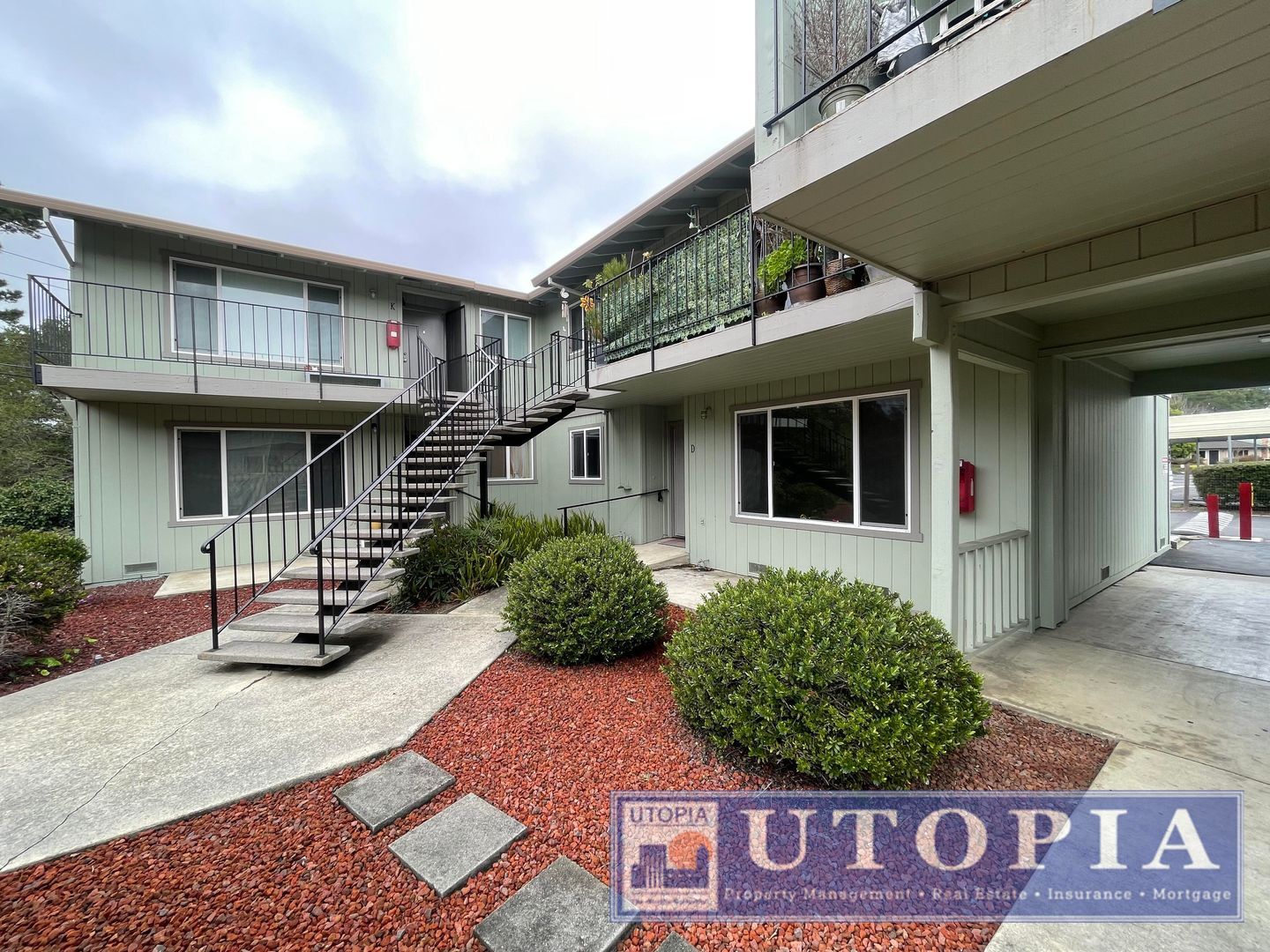 865 Monterey Avenue - Unit D - Capitola - California - 2 bed, 1 bath rental property