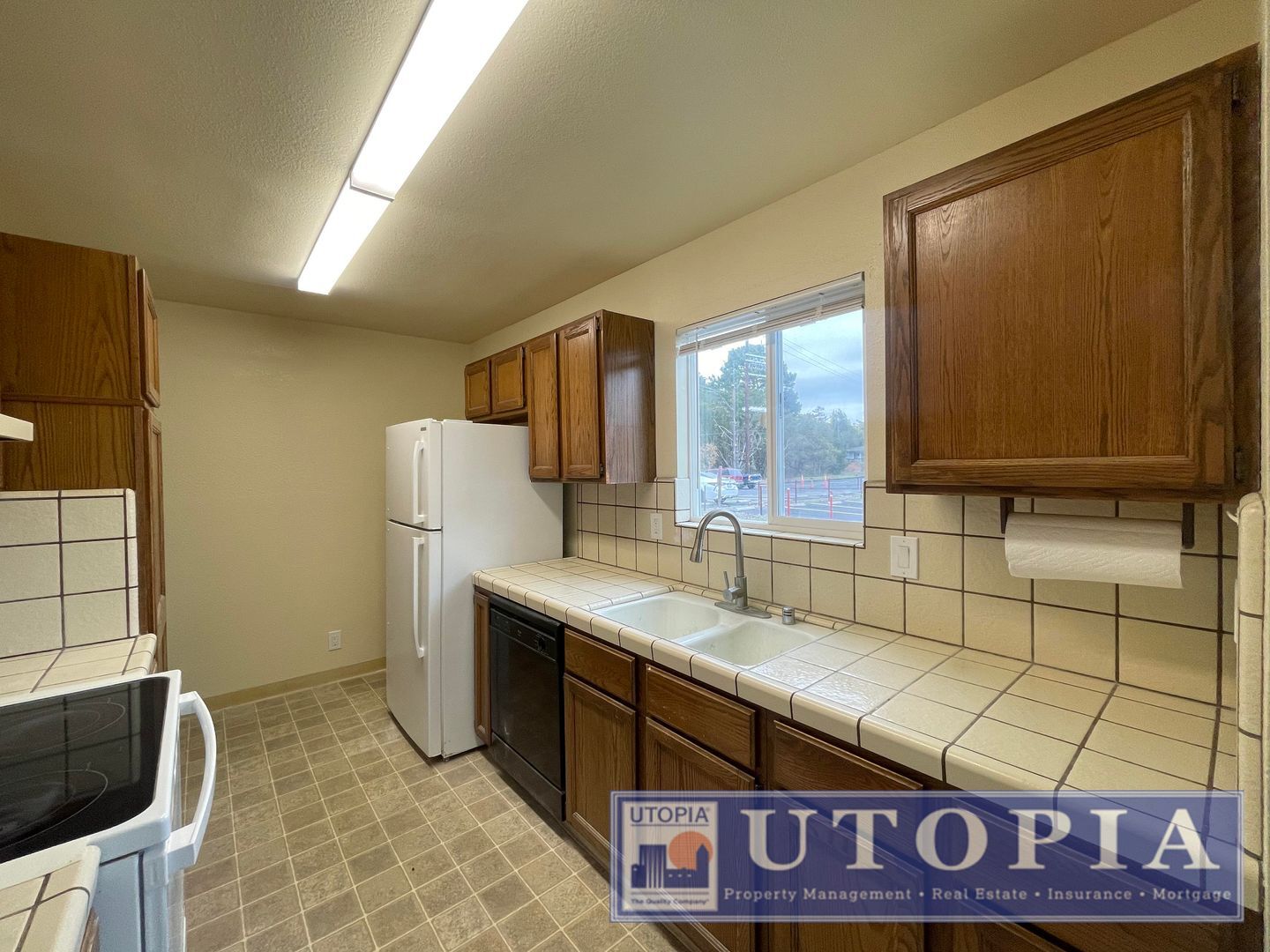 865 Monterey Avenue - Unit D - Capitola - California - 2 bed, 1 bath rental property