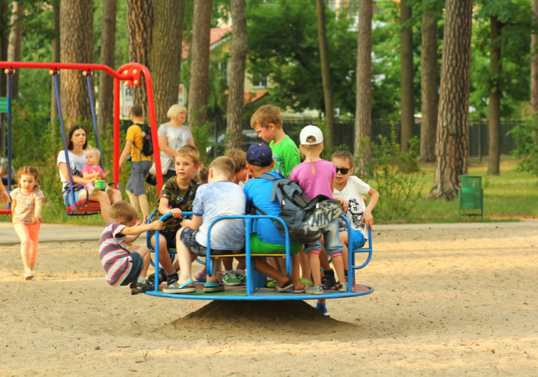 Should You Choose the Largest Los Angeles Management Company to Manage Your Properties? 