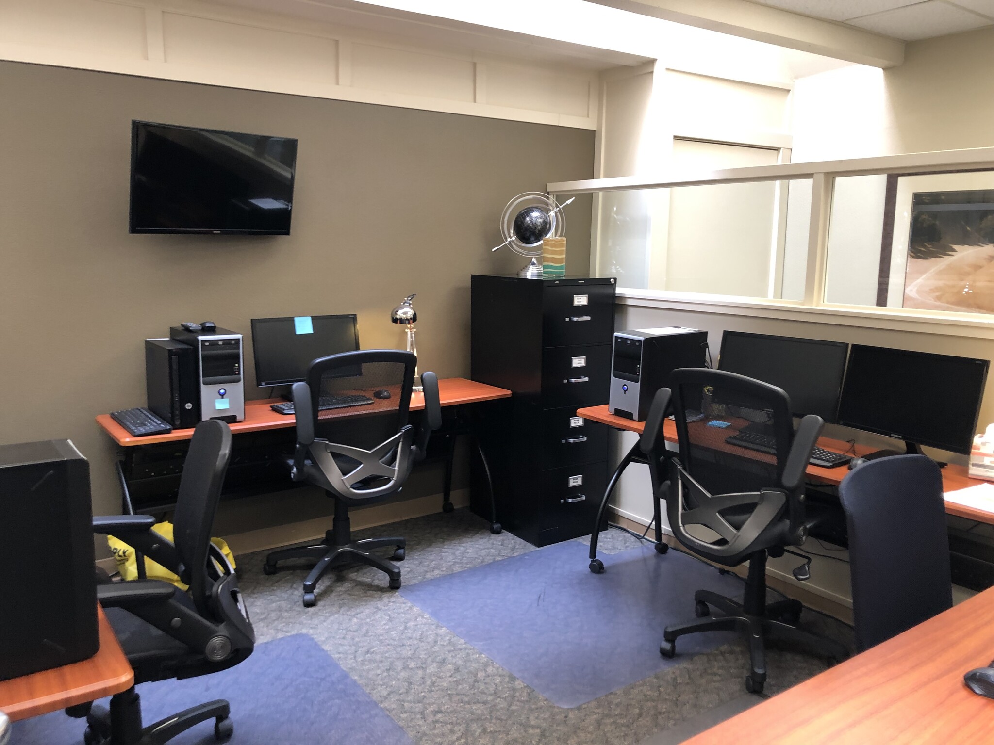 Bellingham Executive Office Suites-Lease Shared Office Space