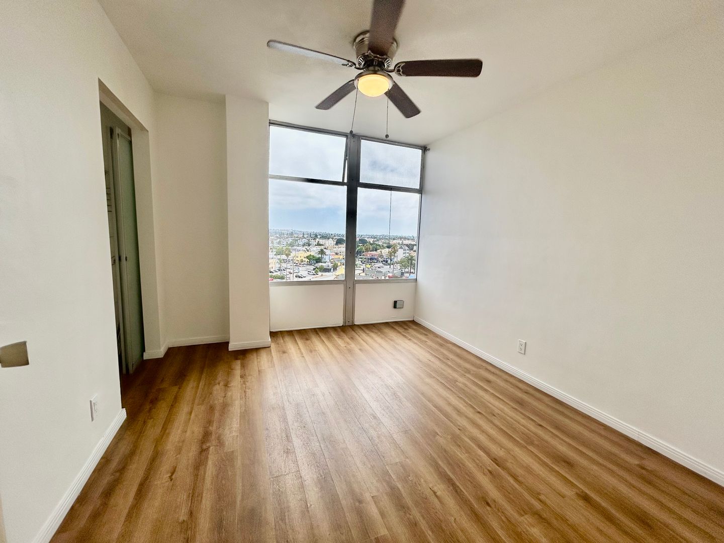 100 Atlantic Ave Apt #908 - Long Beach - California - 2 bed, 1 bath rental property
