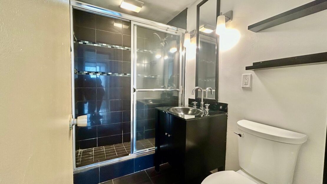 100 Atlantic Ave Apt #908 - Long Beach - California - 2 bed, 1 bath rental property