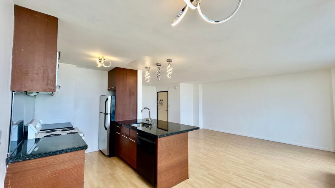 100 Atlantic Ave Apt #908 - Long Beach - California - 2 bed, 1 bath rental property