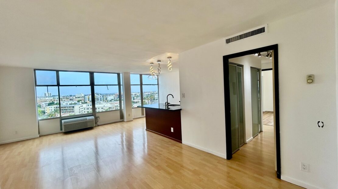 100 Atlantic Ave Apt #908 - Long Beach - California - 2 bed, 1 bath rental property