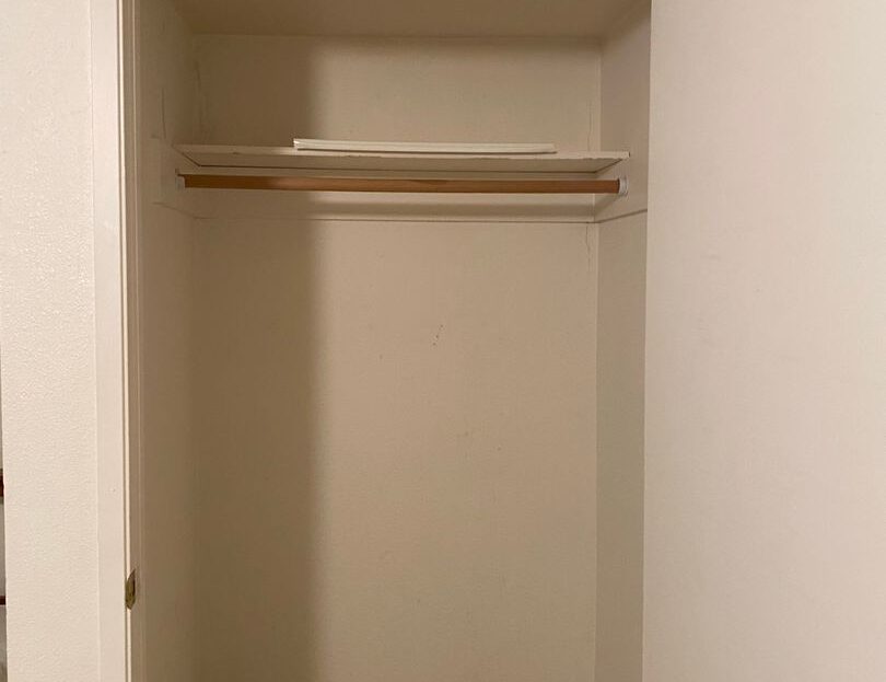 10015 SW Boones Ferry Road Room 4 - Portland - Oregon - 1 bed, 1 bath rental property