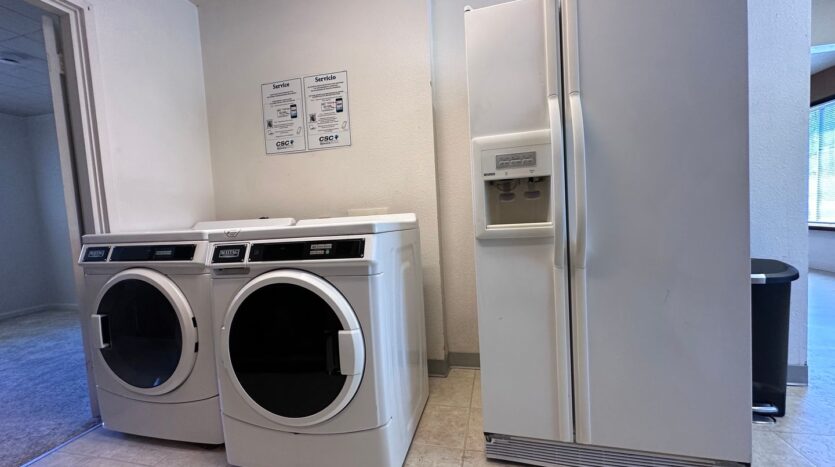 10015 SW Boones Ferry Road Room 4 - Portland - Oregon - 1 bed, 1 bath rental property