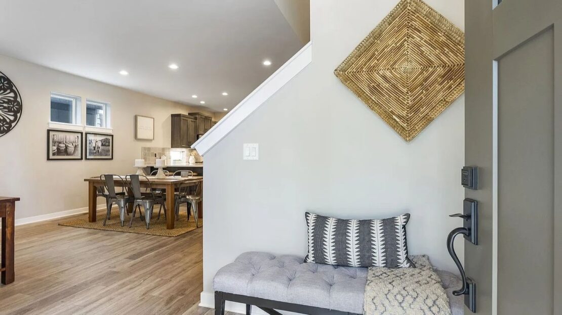 10105 NE 132nd Ave - Vancouver - Washington - 3 bed, 2.5 bath rental property