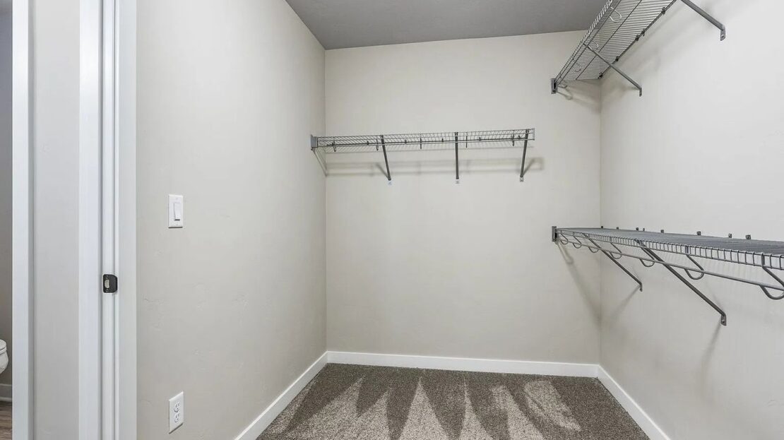 10105 NE 132nd Ave - Vancouver - Washington - 3 bed, 2.5 bath rental property