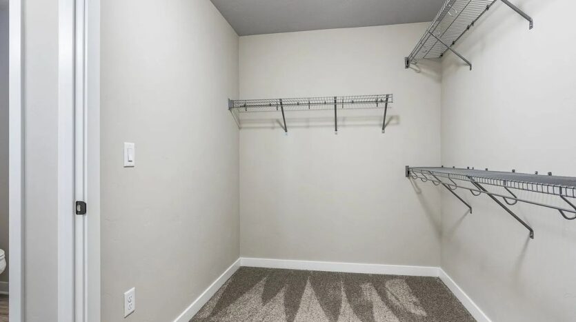 10105 NE 132nd Ave - Vancouver - Washington - 3 bed, 2.5 bath rental property