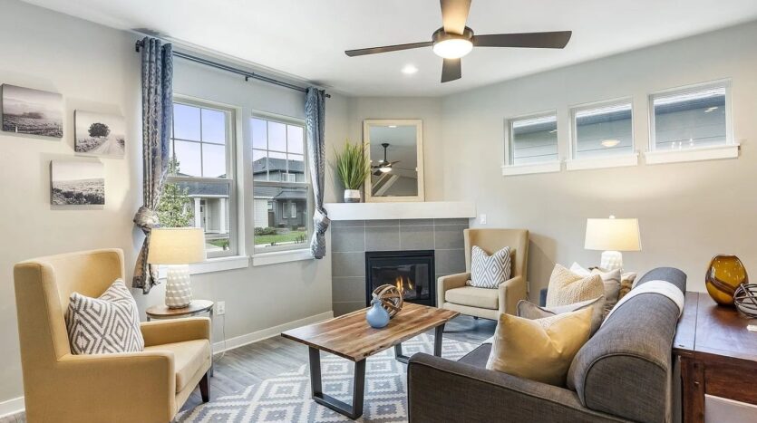 10105 NE 132nd Ave - Vancouver - Washington - 3 bed, 2.5 bath rental property