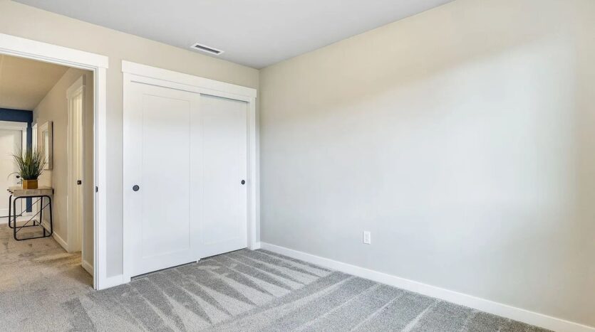 10105 NE 132nd Ave - Vancouver - Washington - 3 bed, 2.5 bath rental property