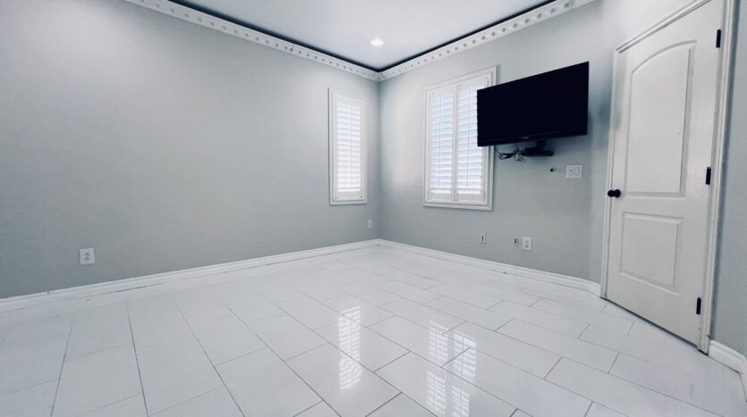 1013 Straightaway Court - Oceanside - California - 5 bed, 4.5 bath rental property