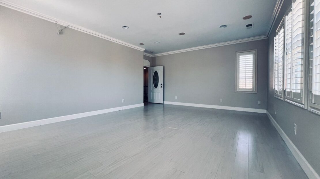 1013 Straightaway Court - Oceanside - California - 5 bed, 4.5 bath rental property