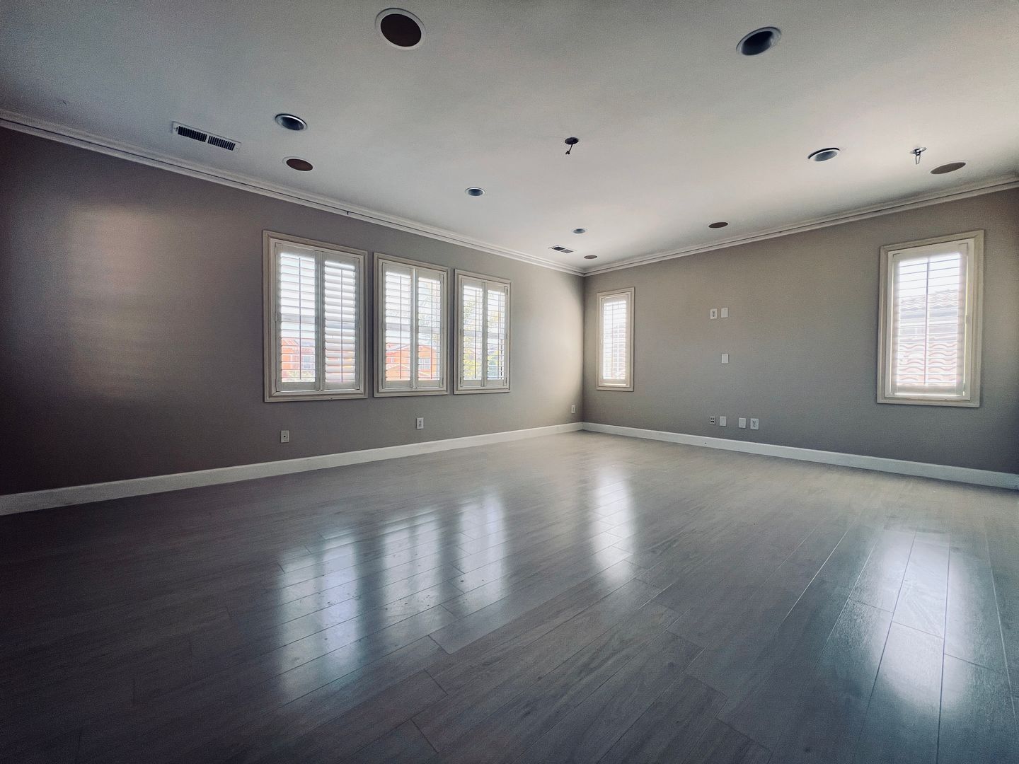 1013 Straightaway Court - Oceanside - California - 5 bed, 4.5 bath rental property