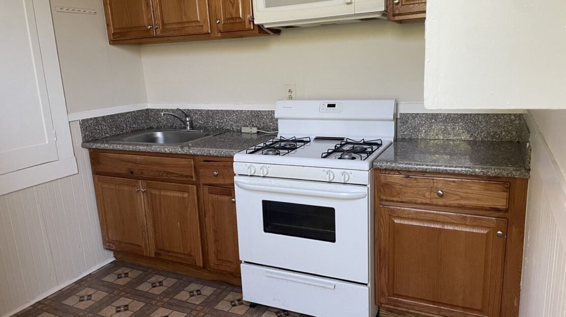 1014 Napa Street Unit B - Vallejo - California - 1 bed, 1 bath rental property