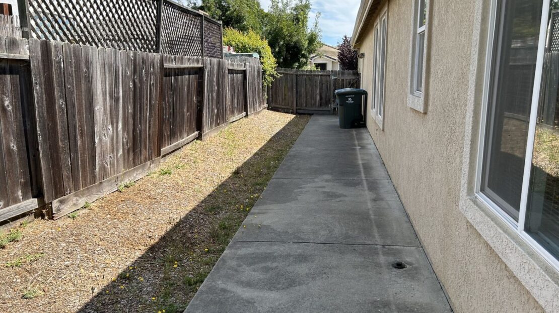 102 Entrada Circle  - American Canyon - California - 3 bed, 2 bath rental property