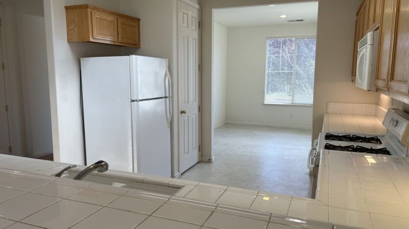 102 Entrada Circle  - American Canyon - California - 3 bed, 2 bath rental property