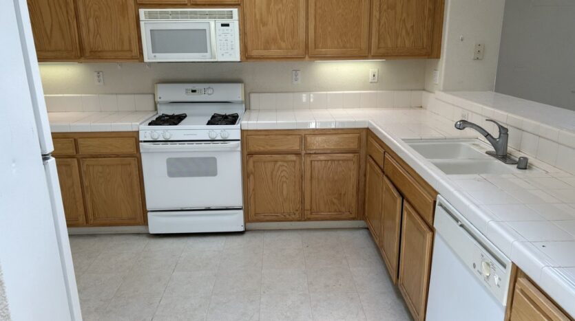 102 Entrada Circle  - American Canyon - California - 3 bed, 2 bath rental property