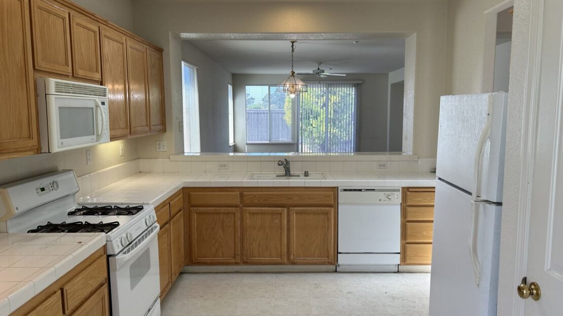 102 Entrada Circle  - American Canyon - California - 3 bed, 2 bath rental property
