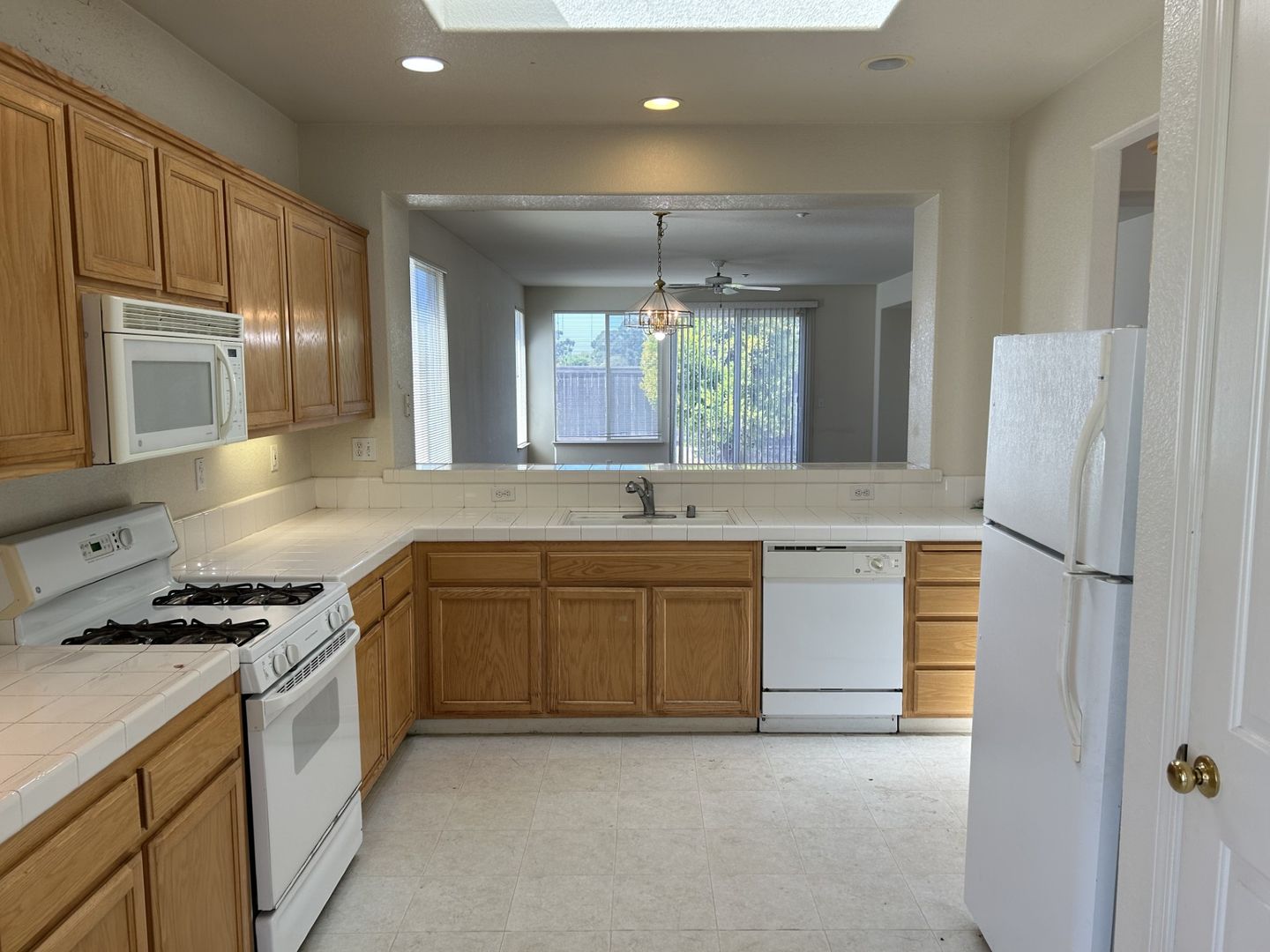  102 Entrada Circle  - American Canyon - California - 3 bed, 2 bath rental property