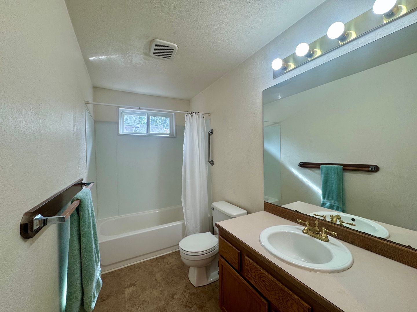 1020 234th Pl SW - Bothell - Washington - 3 bed, 2 bath rental property