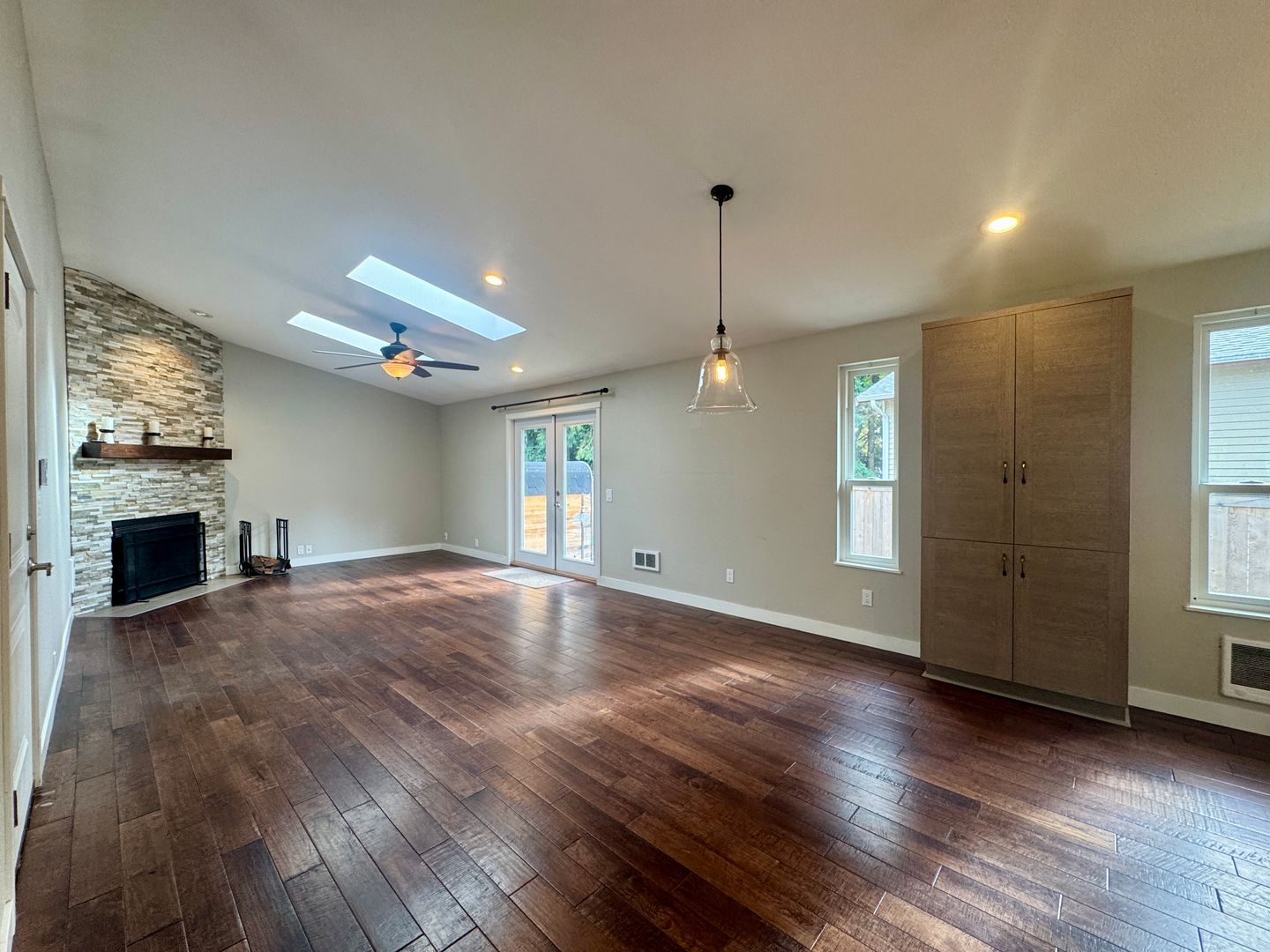 1020 234th Pl SW - Bothell - Washington - 3 bed, 2 bath rental property