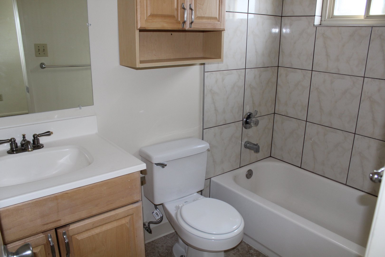 1027 Felspar Street - San Diego - California - 1 bed, 1 bath rental property