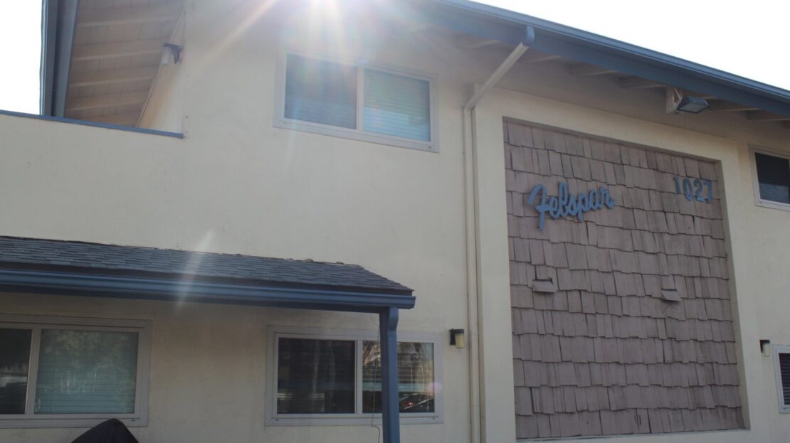 1027 Felspar Street - San Diego - California - 1 bed, 1 bath rental property