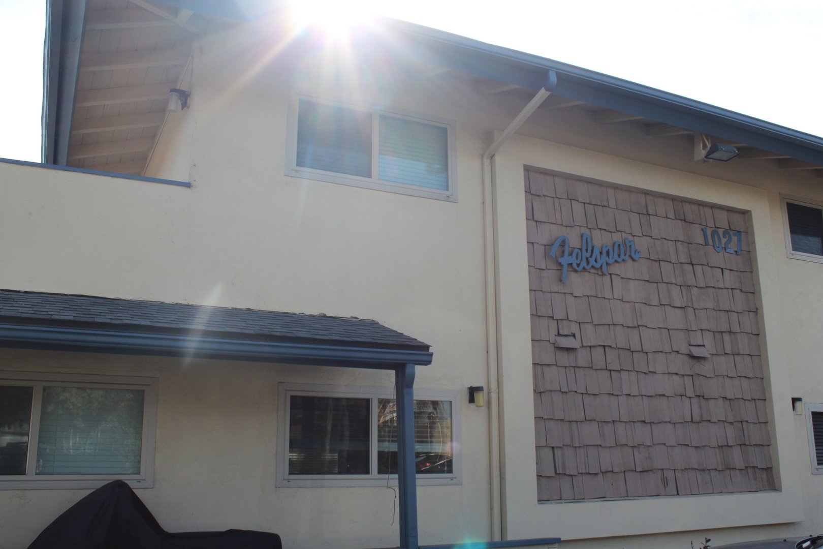 1027 Felspar Street - San Diego - California - 1 bed, 1 bath rental property