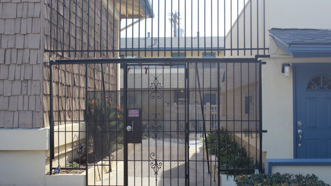 1027 Felspar Street - San Diego - California - 1 bed, 1 bath rental property