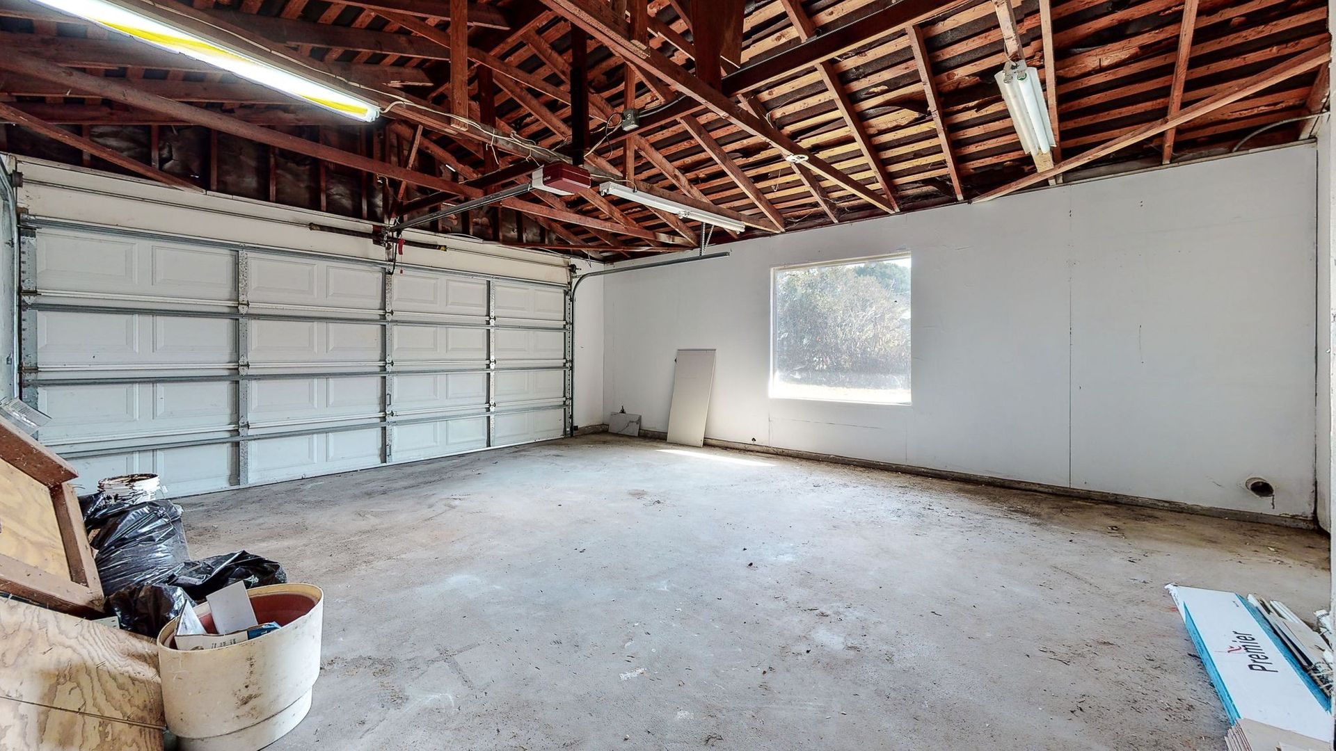 10325 Liberty St - Rancho Cucamonga - California - 4 bed, 2 bath rental property