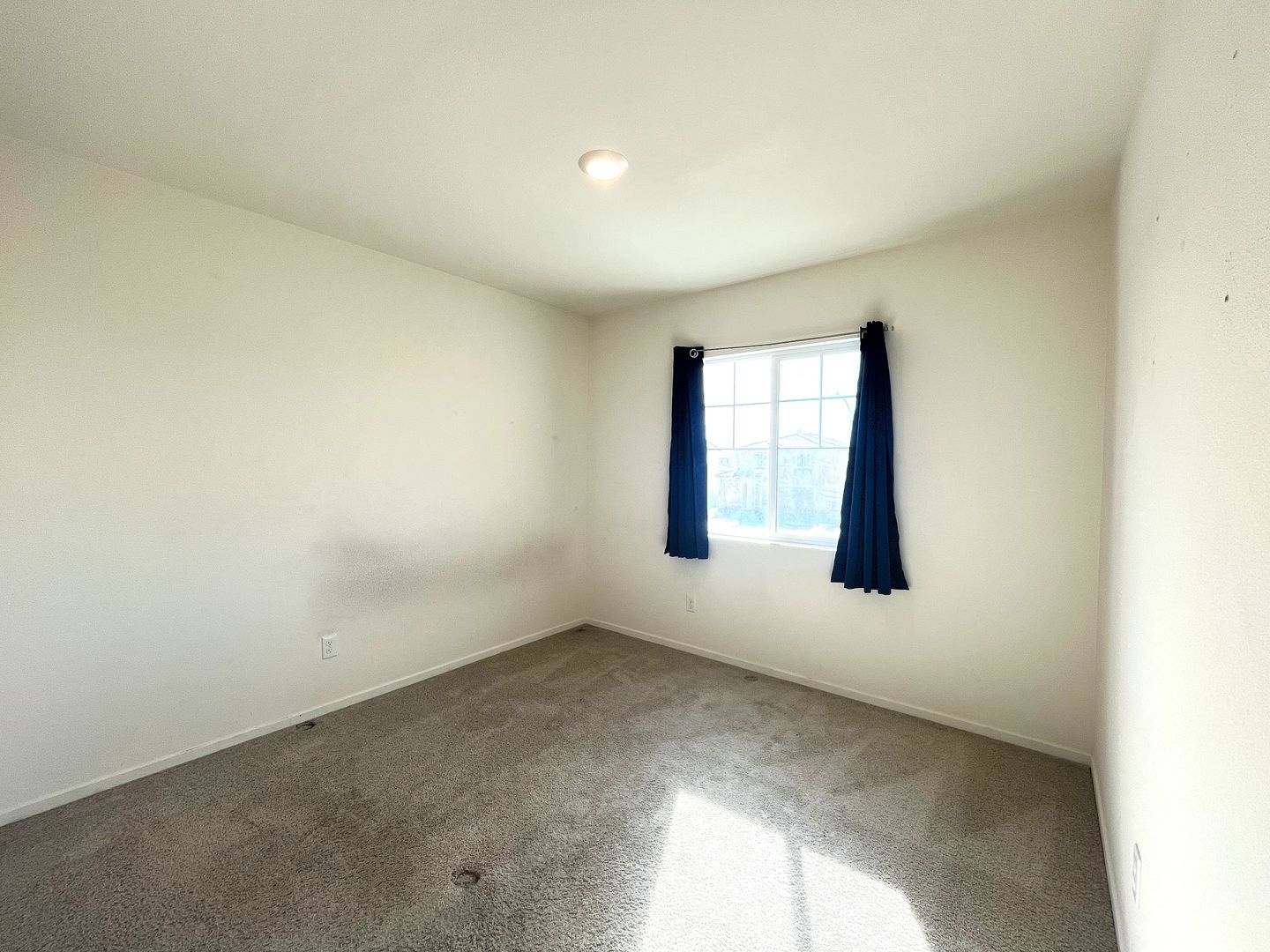 10374 San Andreas St - Adelanto - California - 3 bed, 2.5 bath rental property