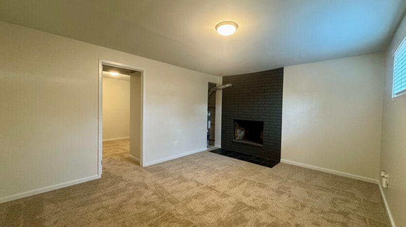 10457 9th Ave SW - Seattle - Washington - 4 bed, 1.5 bath rental property