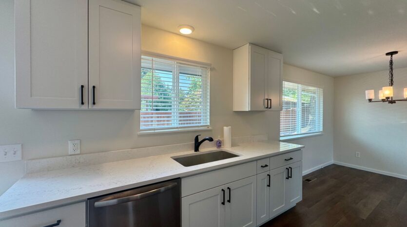 10457 9th Ave SW - Seattle - Washington - 4 bed, 1.5 bath rental property