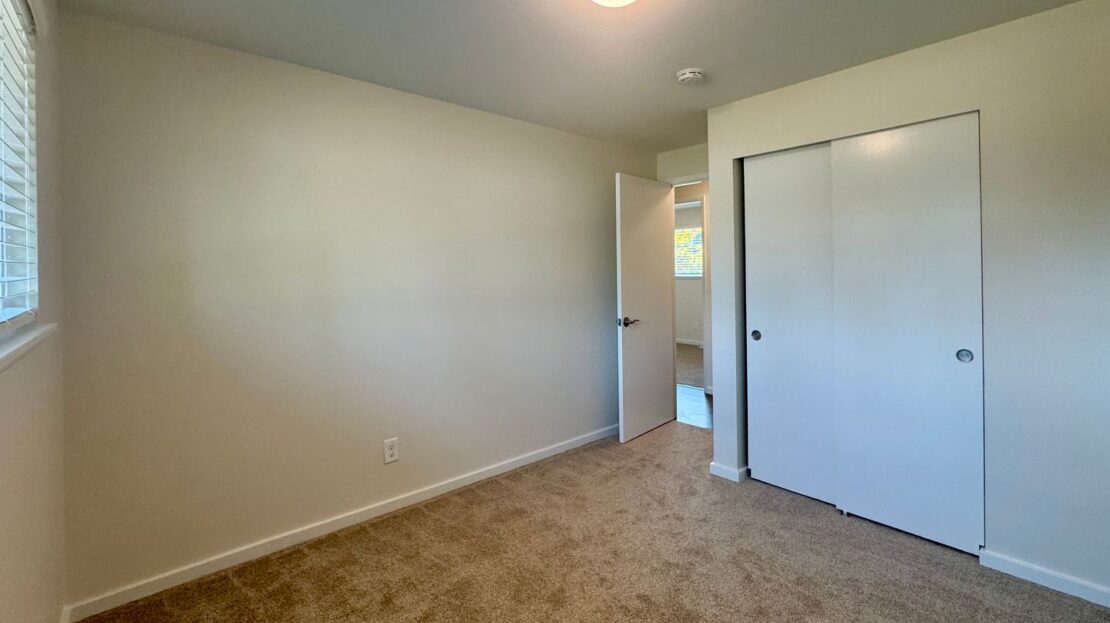 10457 9th Ave SW - Seattle - Washington - 4 bed, 1.5 bath rental property